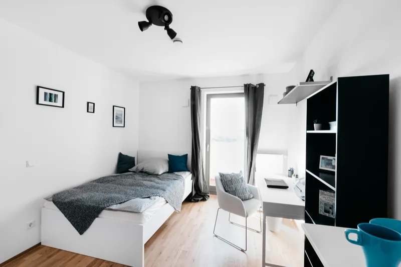 1-Zimmer Wohnung mit Terrasse — photo 1